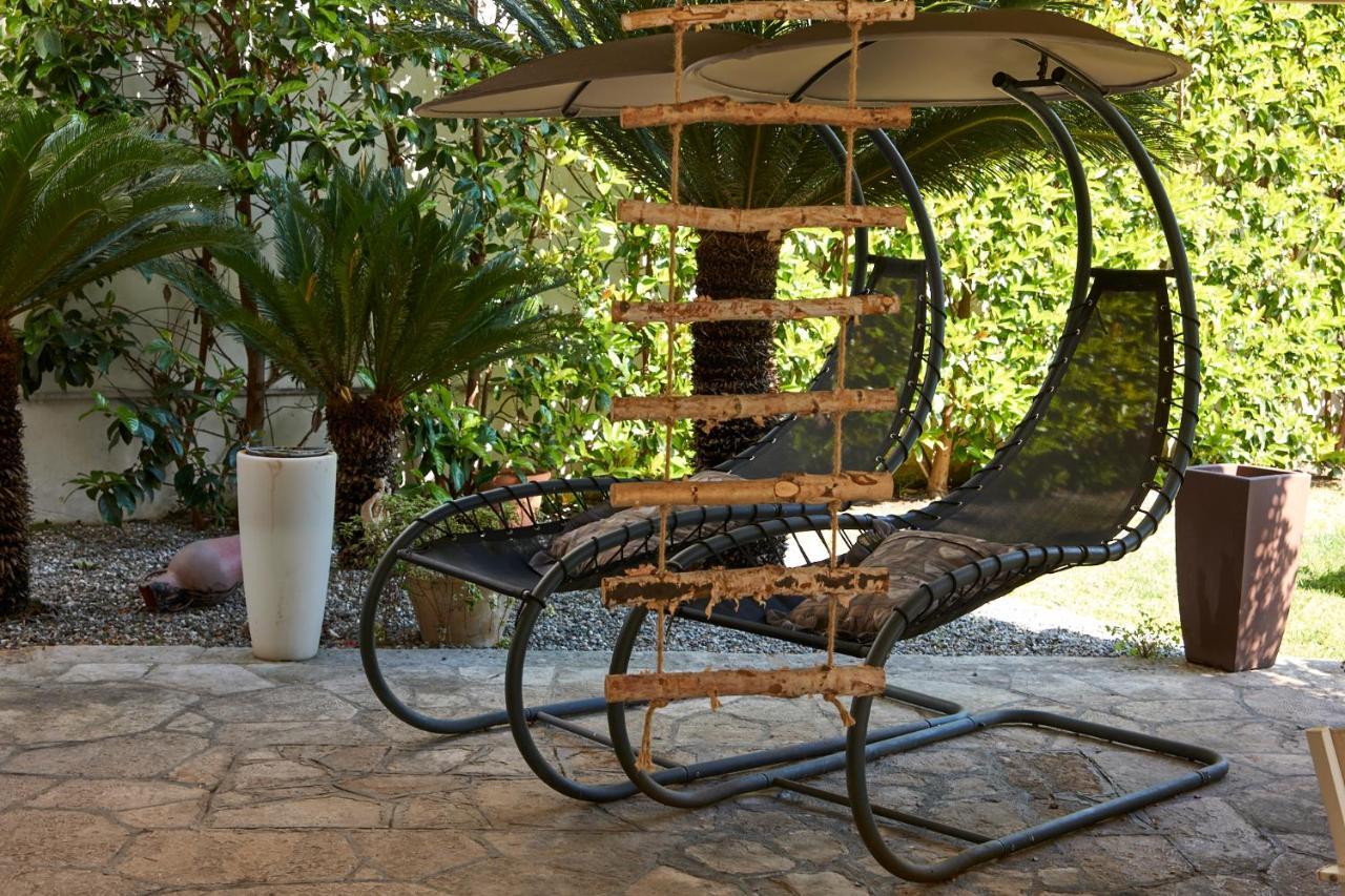 Il Giardino Di Flora Con Piscina Hotel Lecce Exterior photo