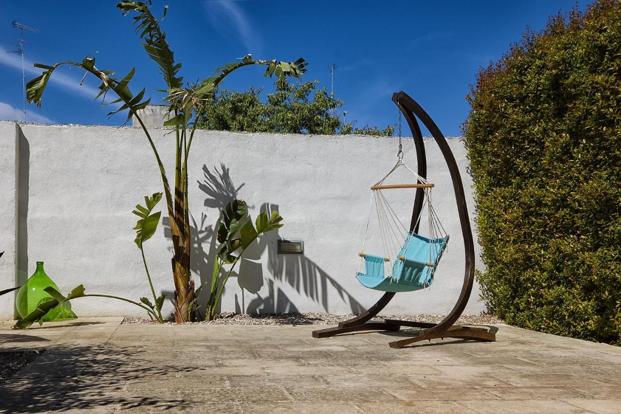 Il Giardino Di Flora Con Piscina Hotel Lecce Exterior photo