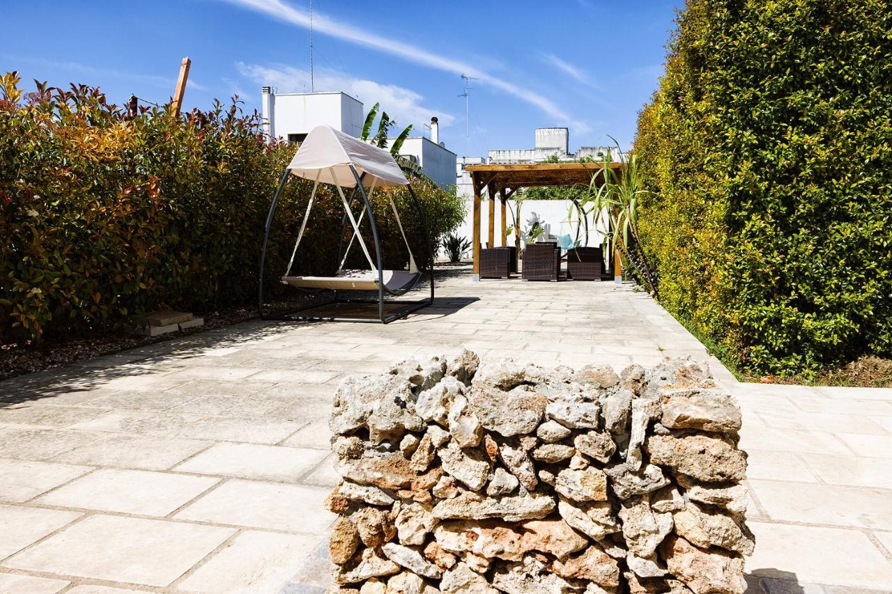 Il Giardino Di Flora Con Piscina Hotel Lecce Exterior photo