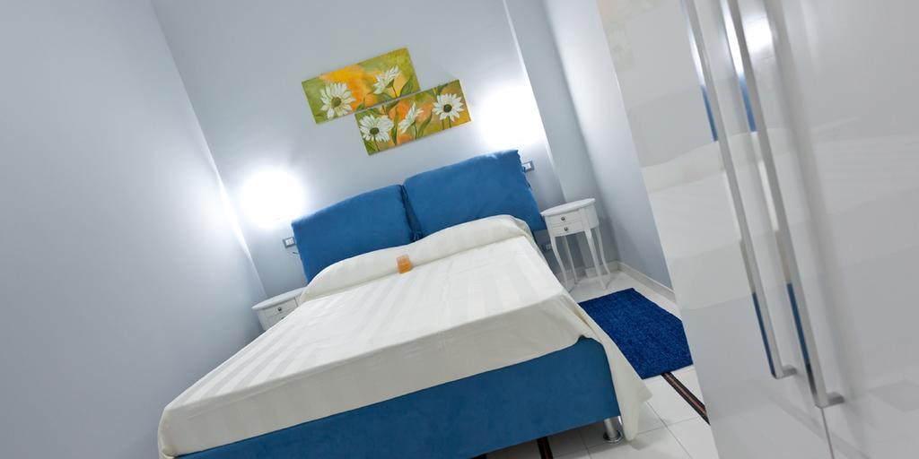 Il Giardino Di Flora Con Piscina Hotel Lecce Room photo